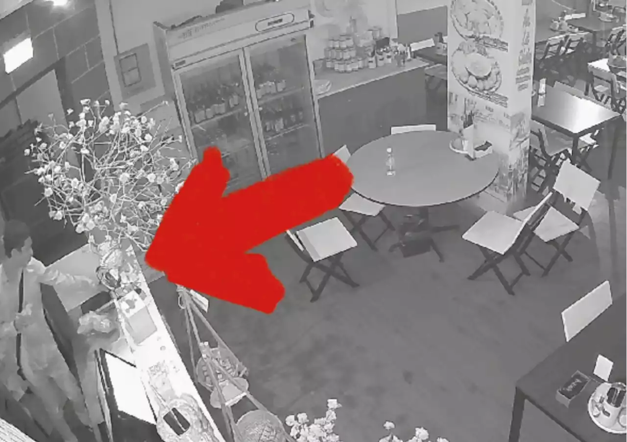 Thief steals tablet from restaurant in Bedok; owner posts video, appeals for help - Singapore News