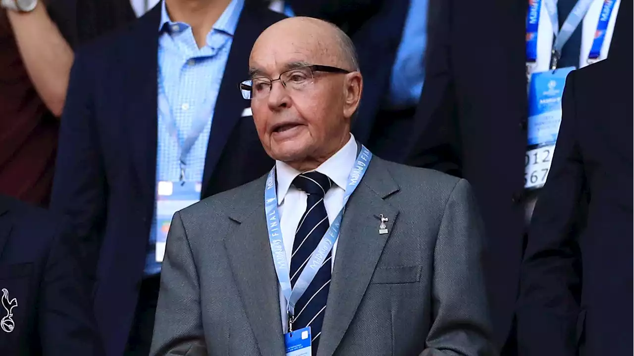 Tottenham soccer team owner Joe Lewis charged with insider trading in US