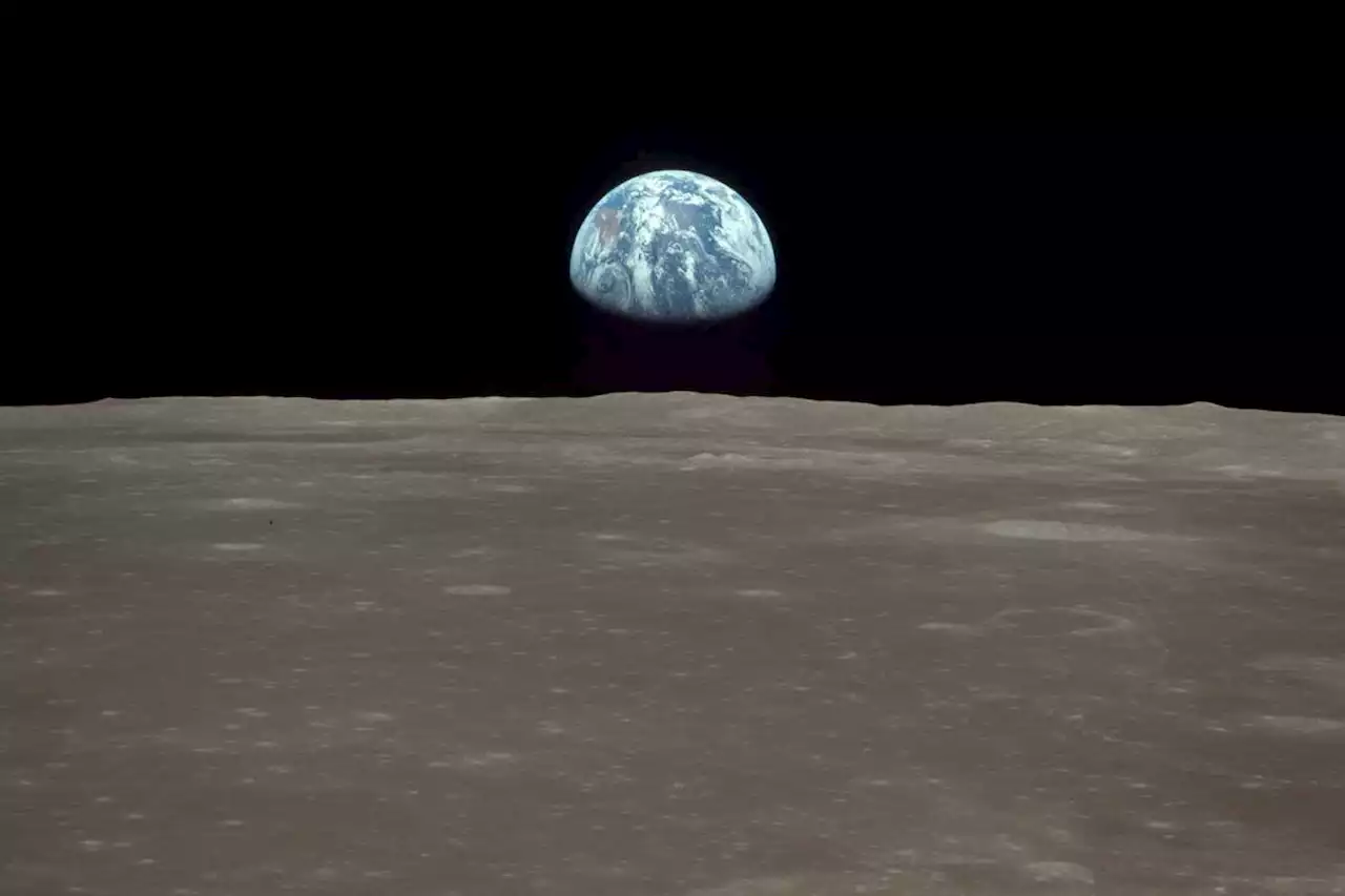 Earth is coated in ancient space dust that could be from the moon