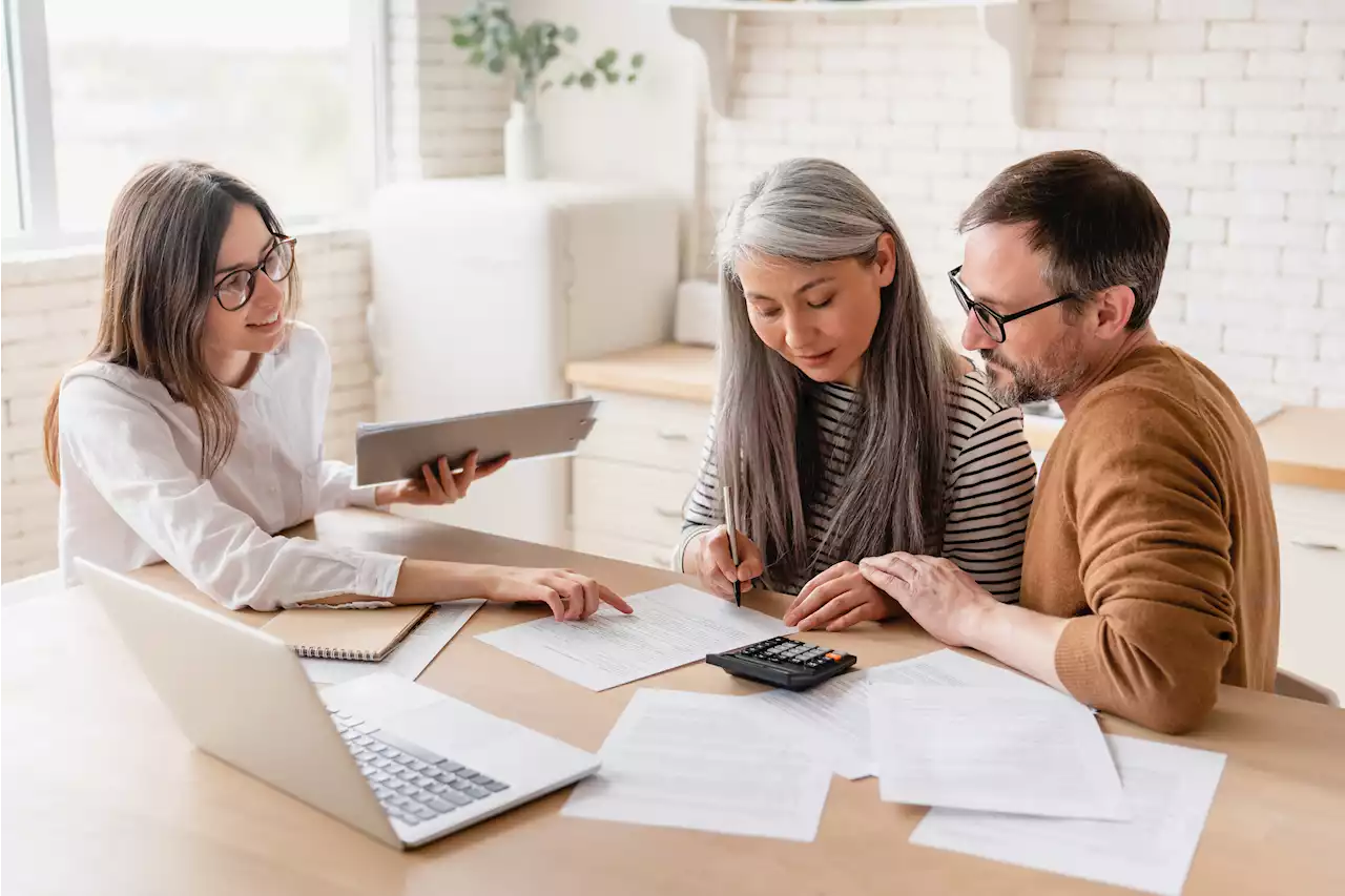 Upstart vs. SoFi: Which is the right personal loan for you?