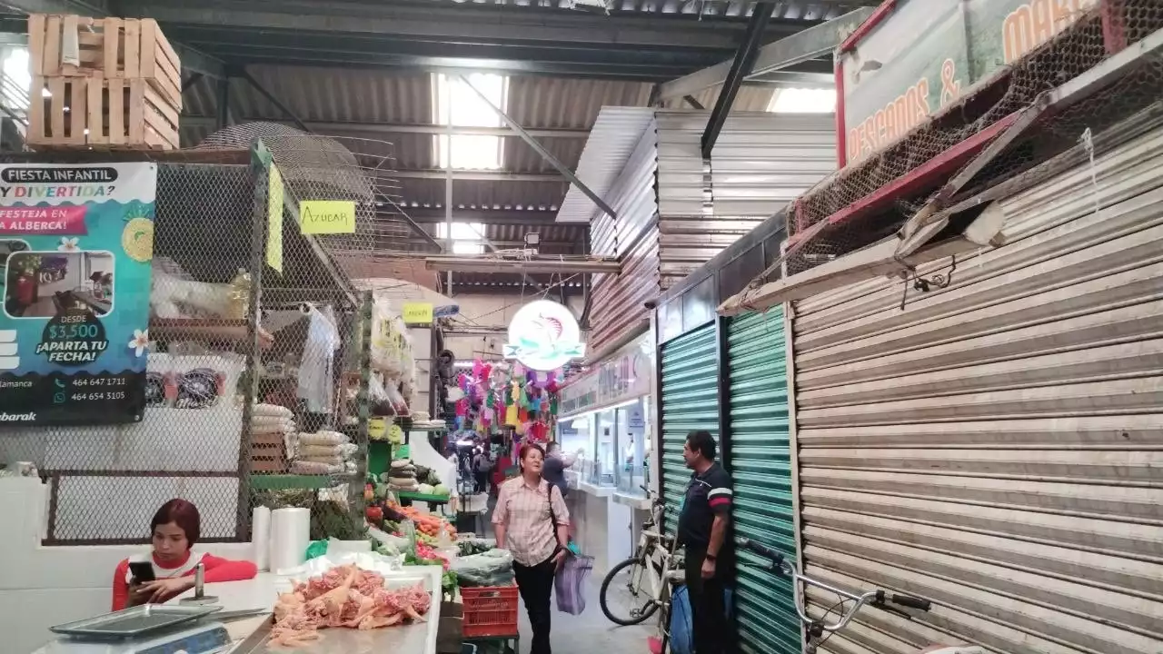 Urgen reconstrucción del Mercado Tomasa Esteves en Salamanca: llueve más adentro que afuera