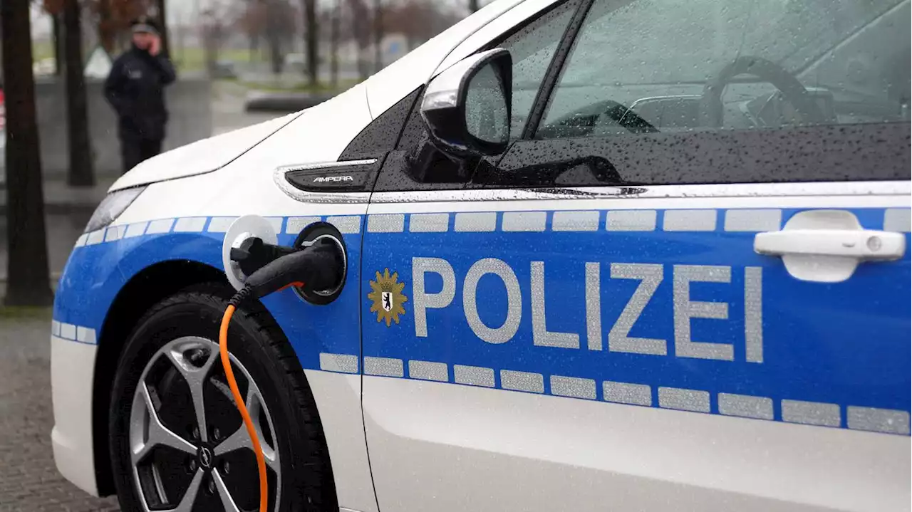 Für E-Autos und „Cooldown-Räume“: Gewerkschaft der Polizei fordert Anteil vom Berliner Klima-Sondervermögen