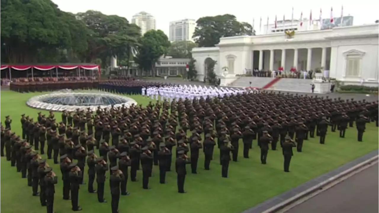 Presiden Jokowi Lantik 833 Perwira TNI-Polri Tahun 2023 di Istana Merdeka