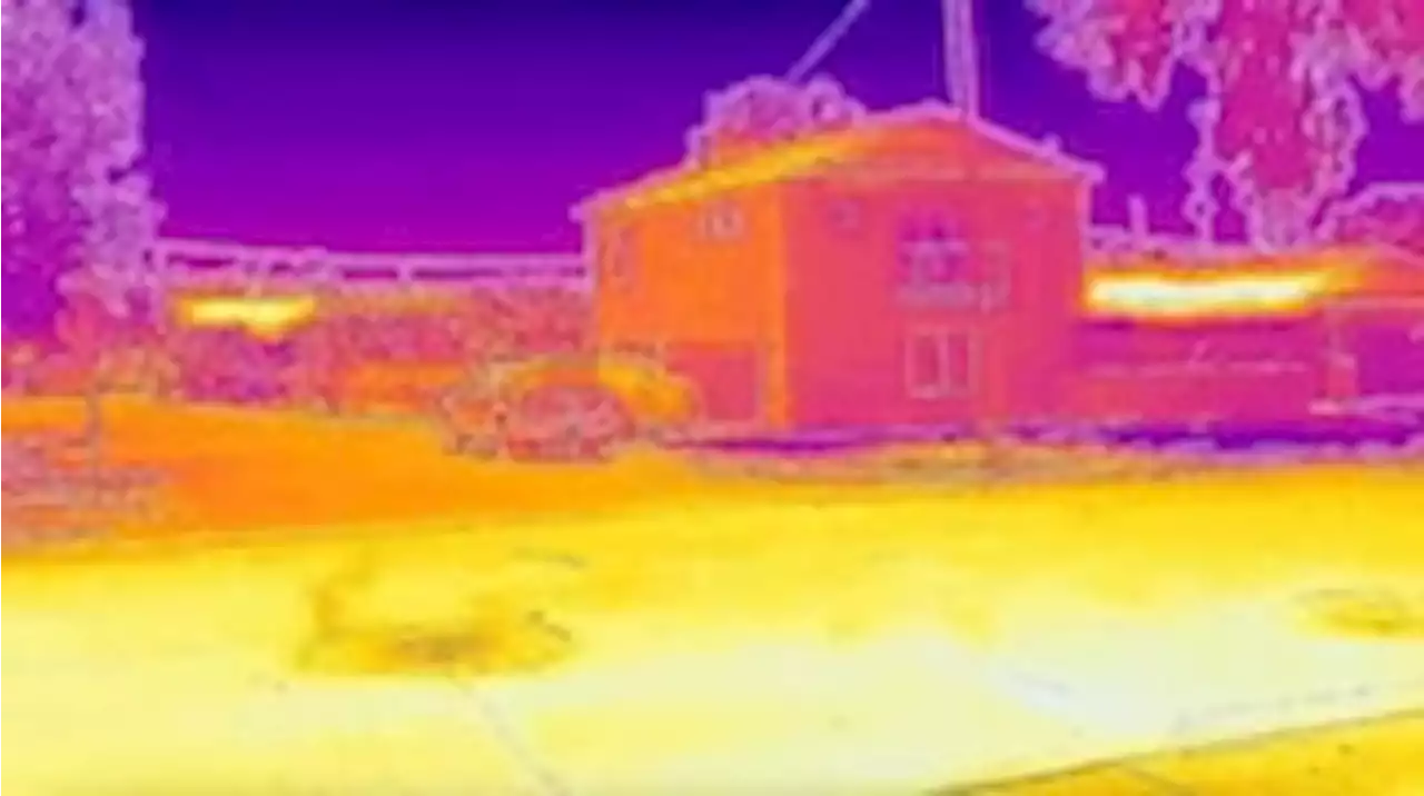 These thermal images show how Phoenix uses technology to keep cool