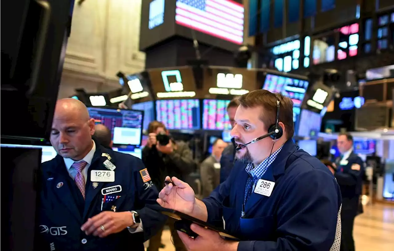 Dow Jones Menguat 13 Hari Beruntun, Reli Terpanjang sejak 1987