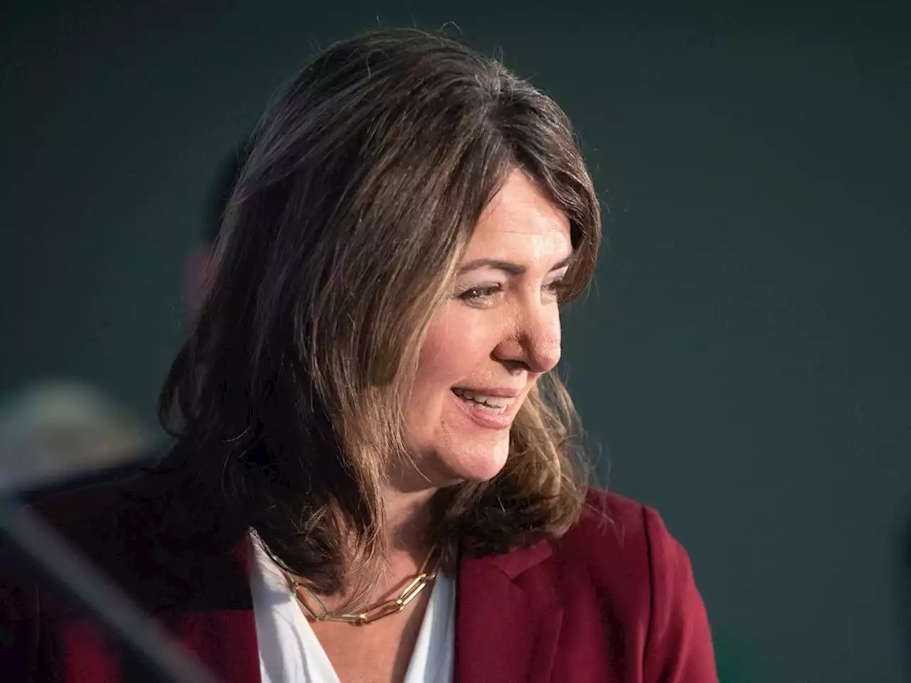 David Staples: Alberta charging forward with best practices in education, but stumbling on health care
