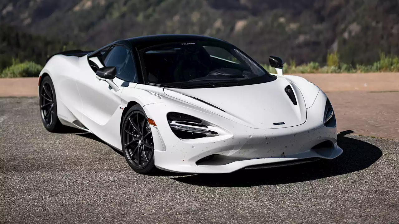 McLaren 750S Hits 204 MPH To Celebrate North American Debut | Carscoops