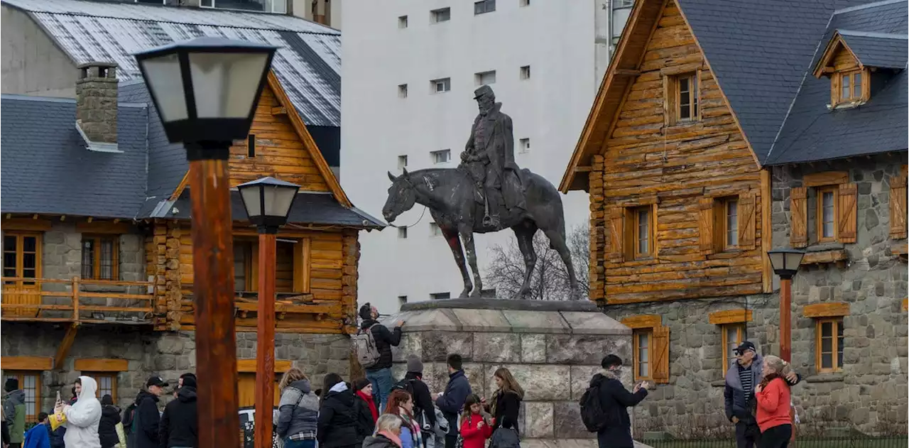 Polémica por la estatua de Roca en Bariloche: la opinión de dos historiadores