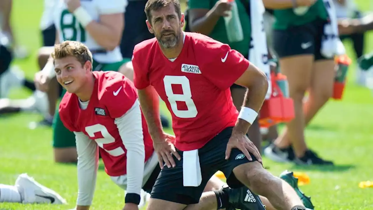 Aaron Rodgers takes pay cut in reworked deal with New York Jets, per report | CNN