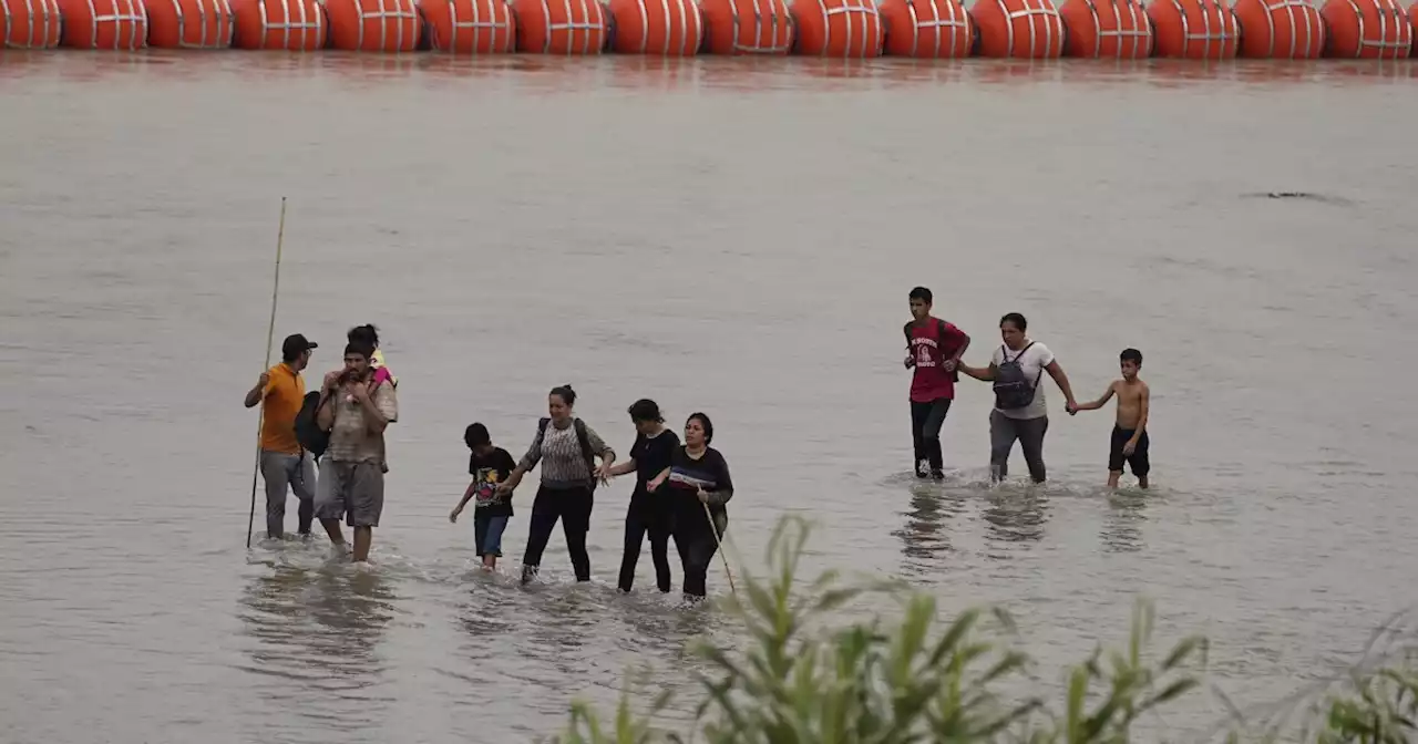 DOJ asks court to order removal of Texas buoy barrier on Rio Grande