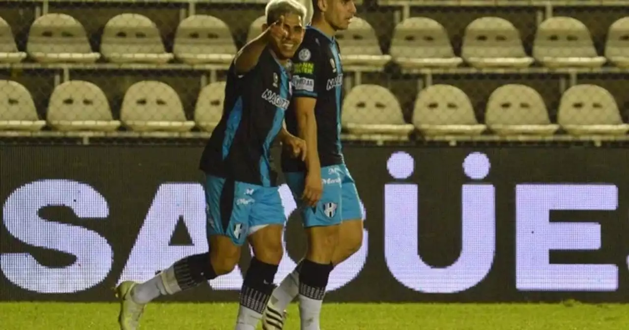 Se llama Enzo Fernández, metió un hat-trick para Almagro en Copa Argentina y ahora enfrentará a Boca