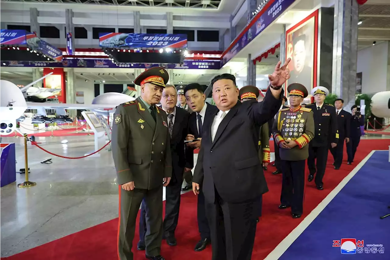 N. Korea’s Kim shows off banned missiles to Russian minister