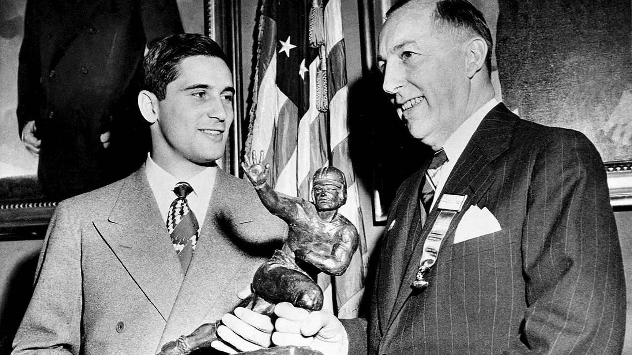 Johnny Lujack, Notre Dame football legend, dead at 98