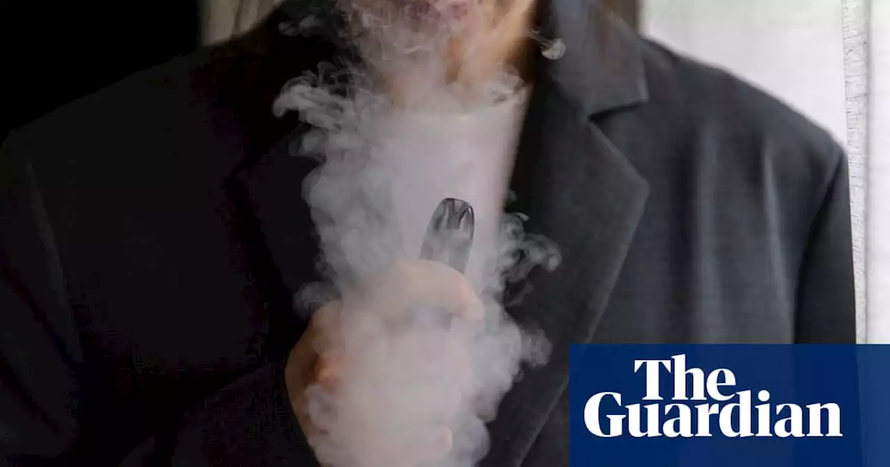 Thousands of vapes seized in Melbourne raid as police send ‘clear message’ to stores