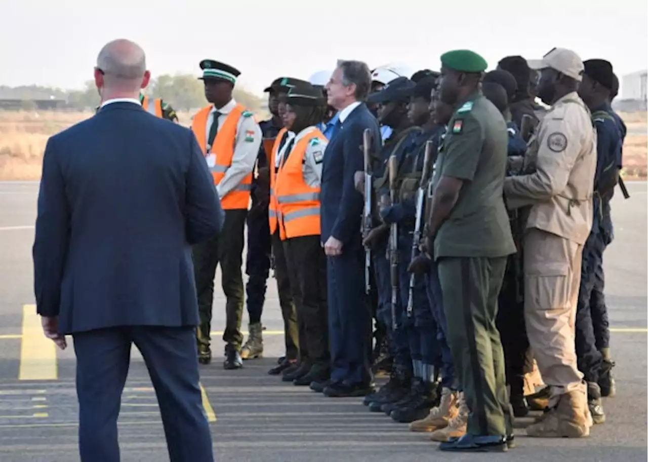 Blinken calls for immediate release of Niger president