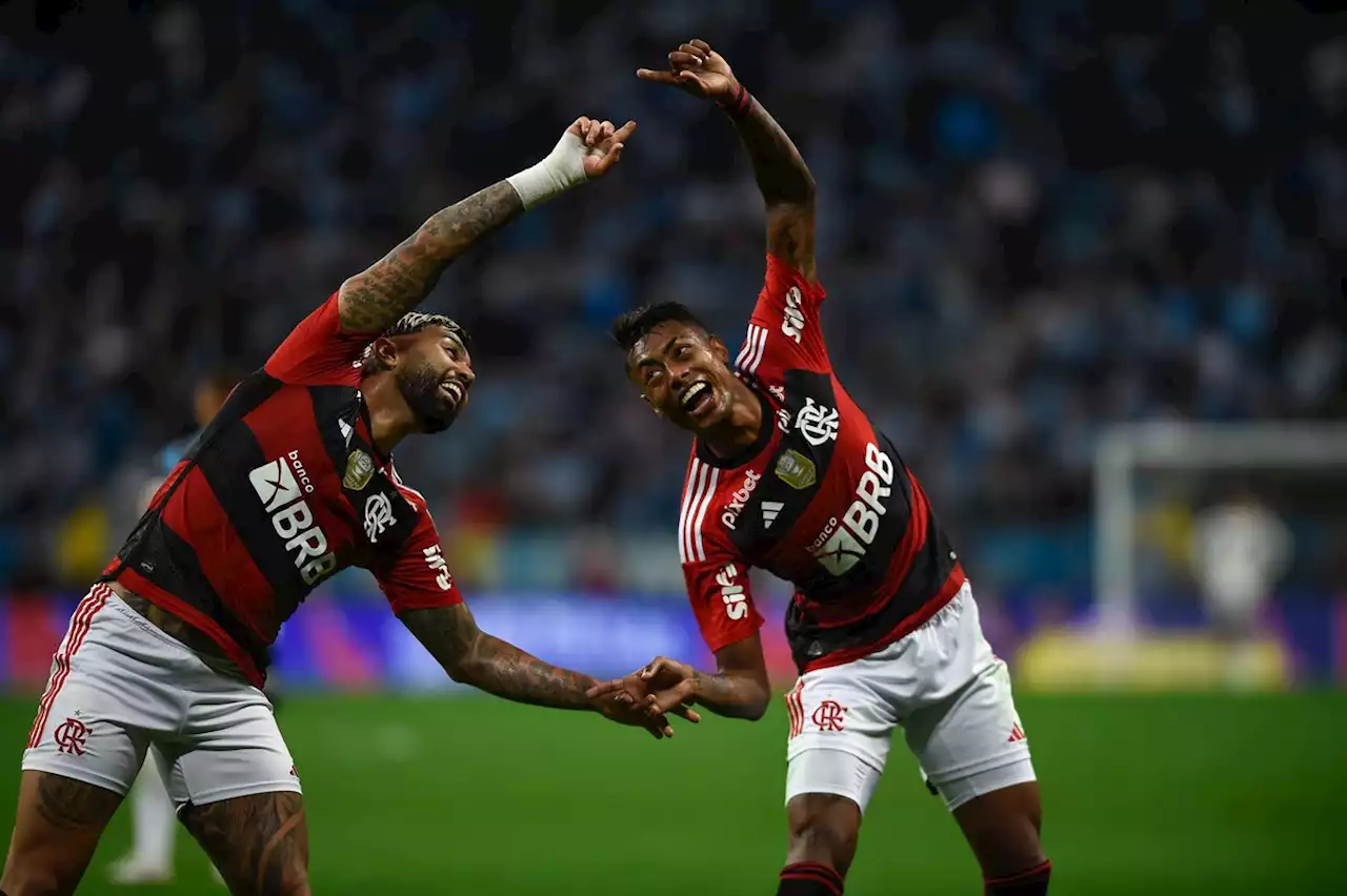 Bruno Henrique e Gabigol: torcedores comparam gols da dupla do Flamengo contra Inter e Grêmio em 2019 e 2023; veja