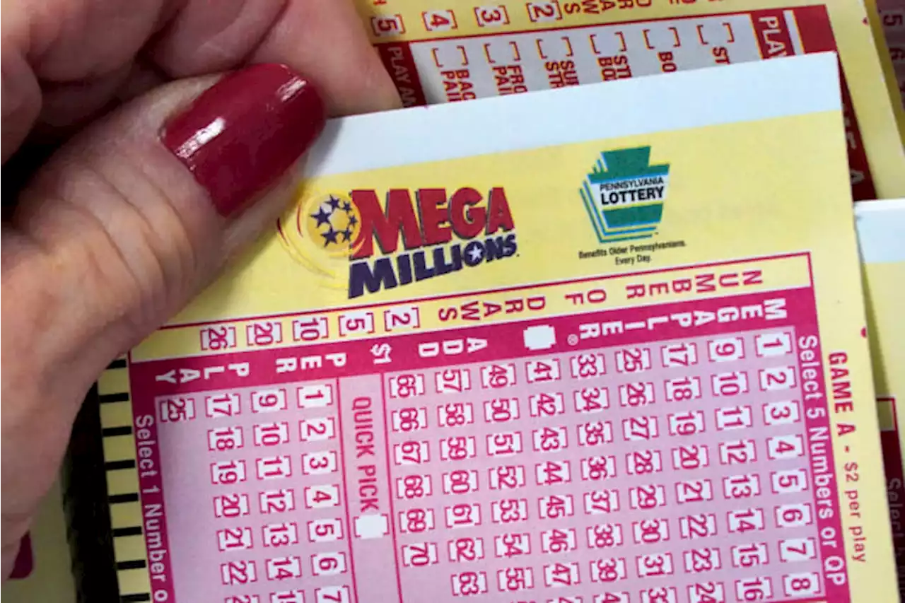 Mega Millions lottery jackpot nears $1B ahead of Friday drawing