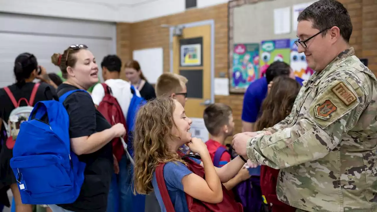 Back-to-School Brigade provides supplies for Utah military children