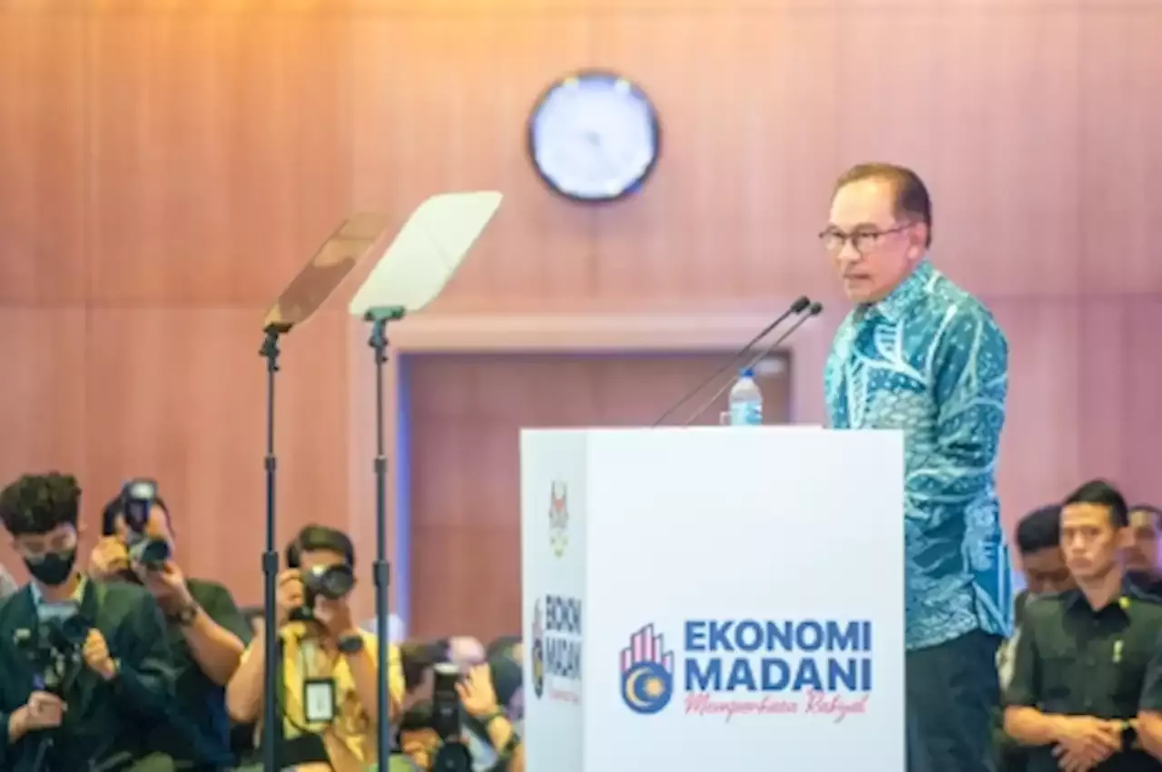 PM Anwar: Madani Economy Framework To Boost Malaysian Economy, Improve ...