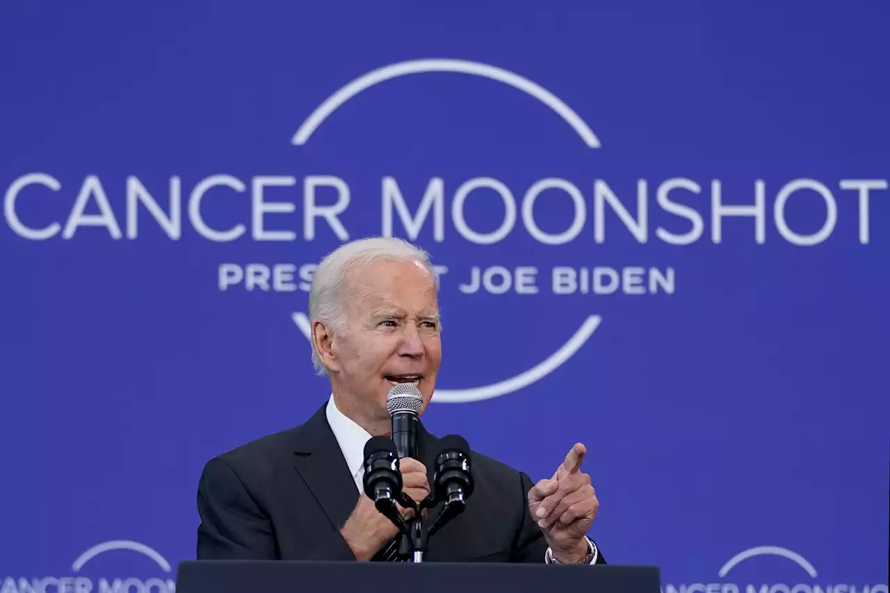 Biden announces an advanced cancer research initiative as part of the bipartisan ‘moonshot' effort