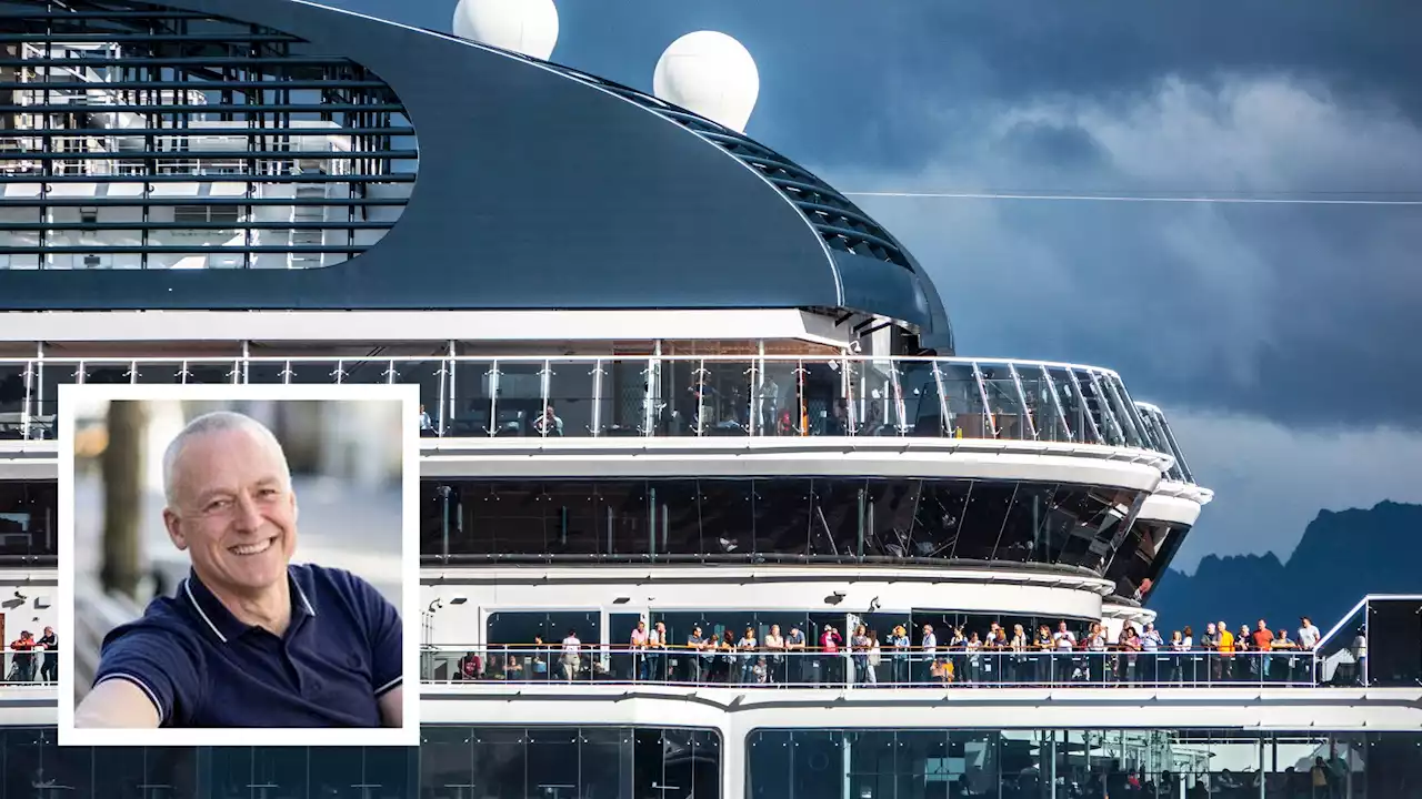 Sentrum bugner av liv. Det hadde den ikke gjort uten cruiseturistene