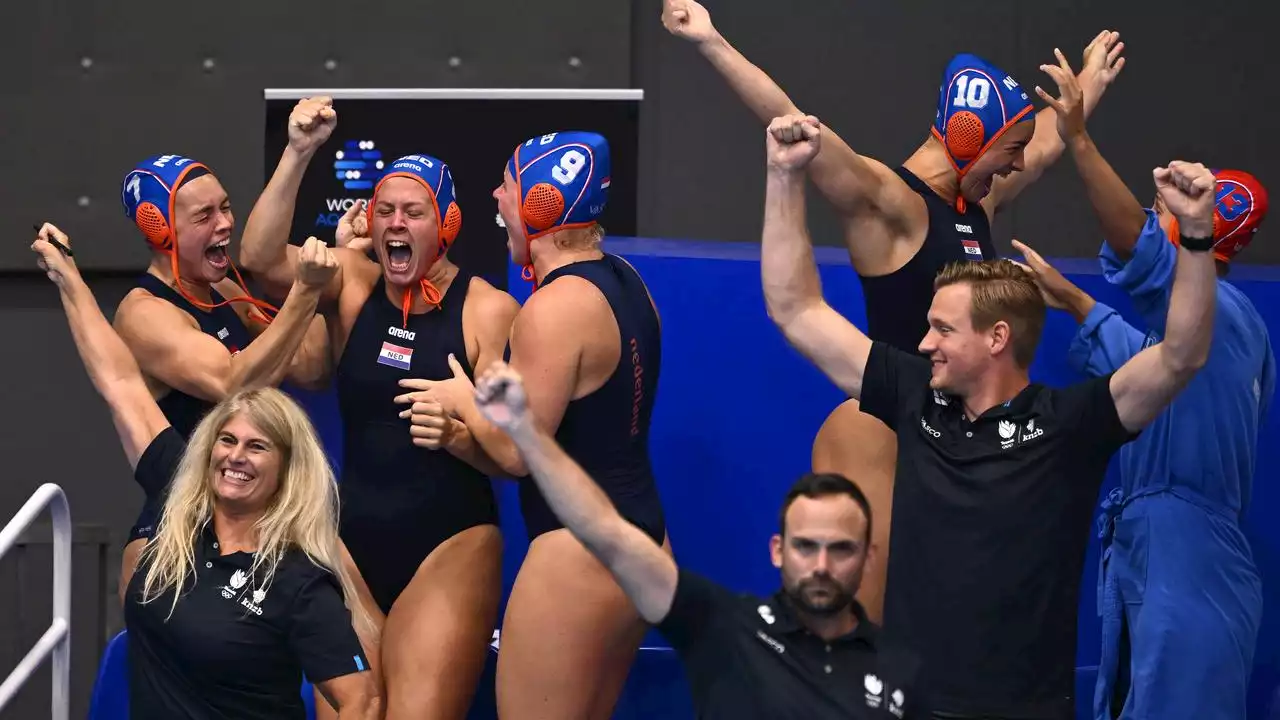 Herboren waterpolosters dicht bij eerste WK-goud sinds 1991: 'Het is bizar'