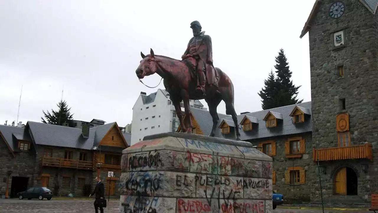 Macri, Milei, Pichetto, López Murphy y Espert, voces en contra del traslado de la estatua de Roca en Bariloche | ¿Qué dijeron?