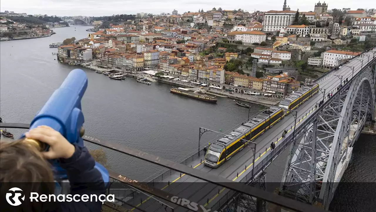 Gaia vota abrir tabuleiro inferior da Ponte Luiz I ao trânsito durante a noite - Renascença