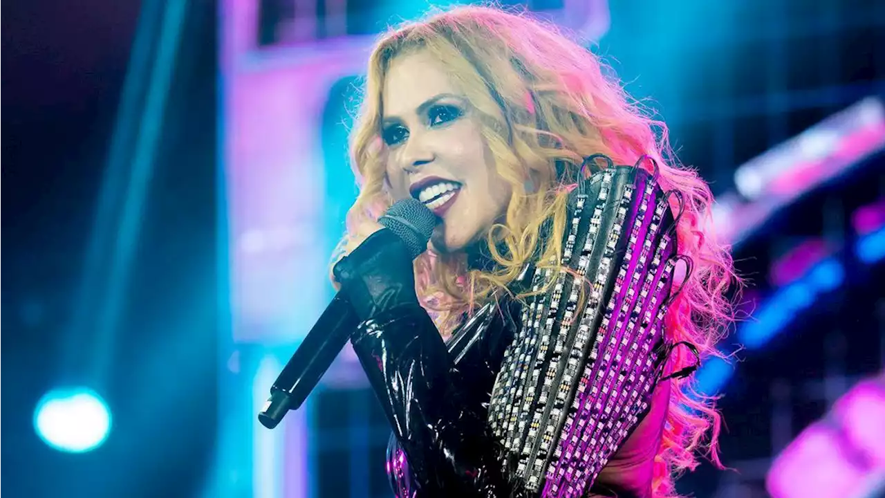 Após pausa repentina na carreira, Joelma atualiza fãs: ‘Recarregando as energias’