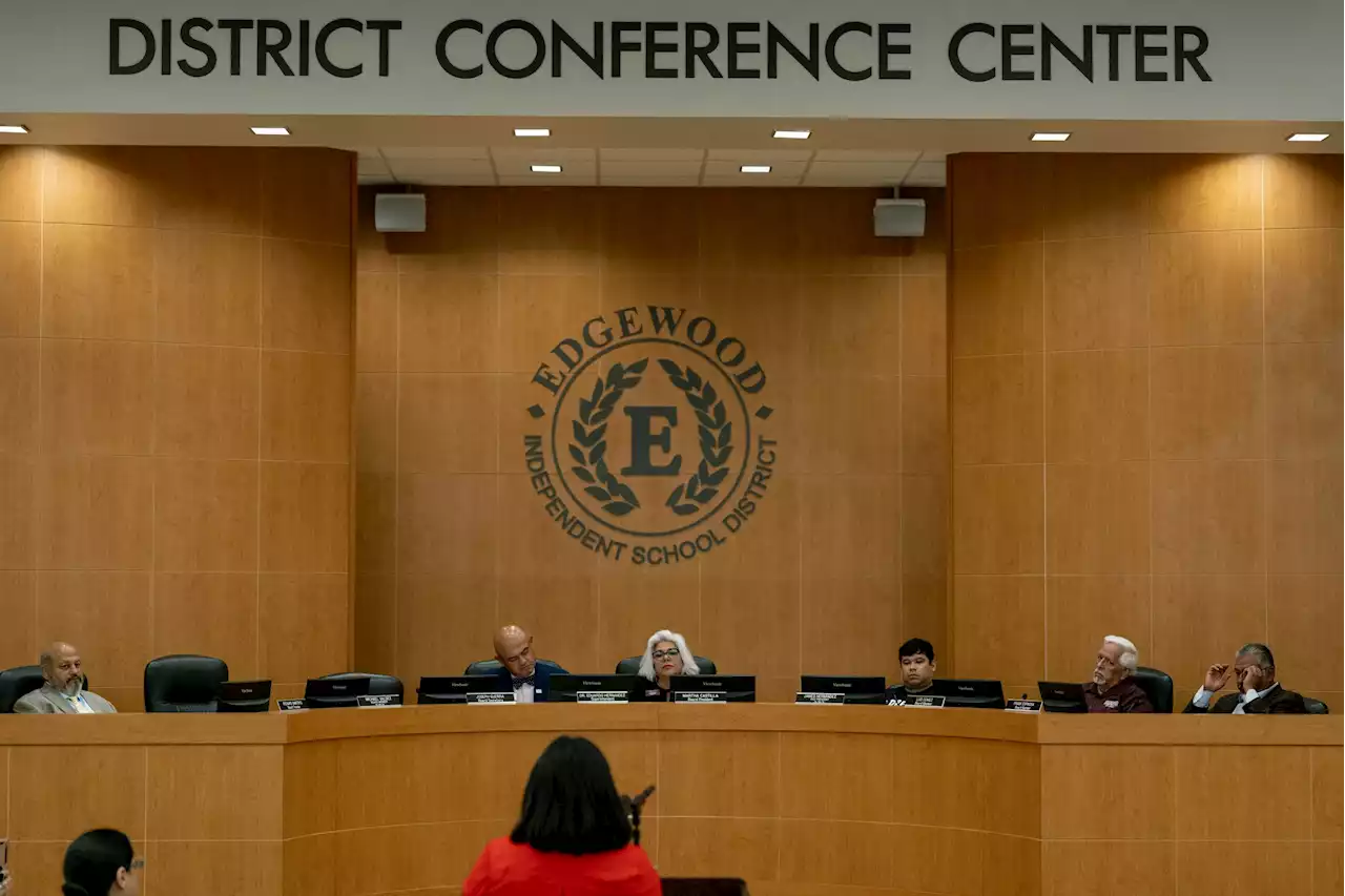 Edgewood ISD board OKs investigation of Trustee Michael Valdez