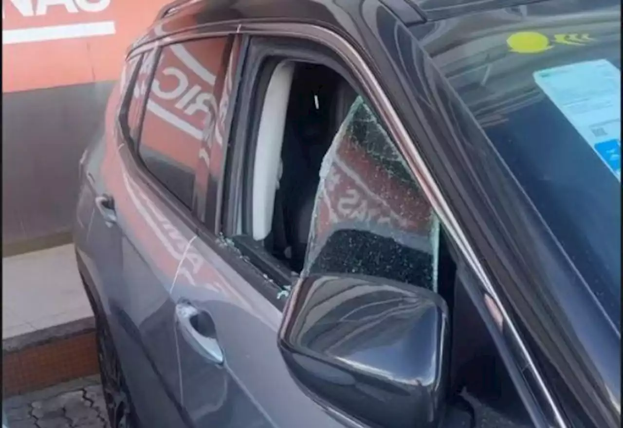 Campeão olímpico tem carro arrombado por criminosos - SBT News