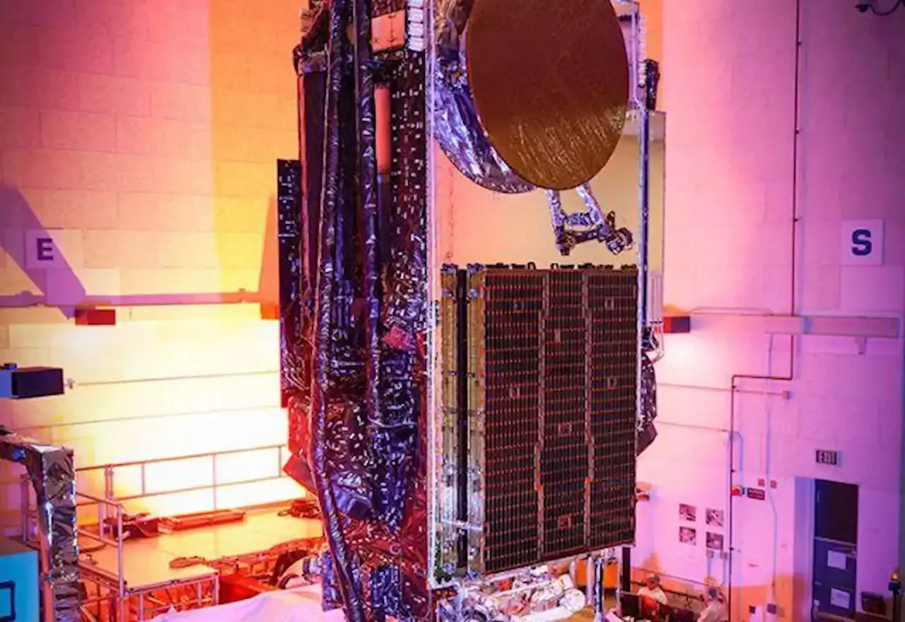 Spacex Lança Maior Satélite De Comunicações Do Mundo Sbt News 5888
