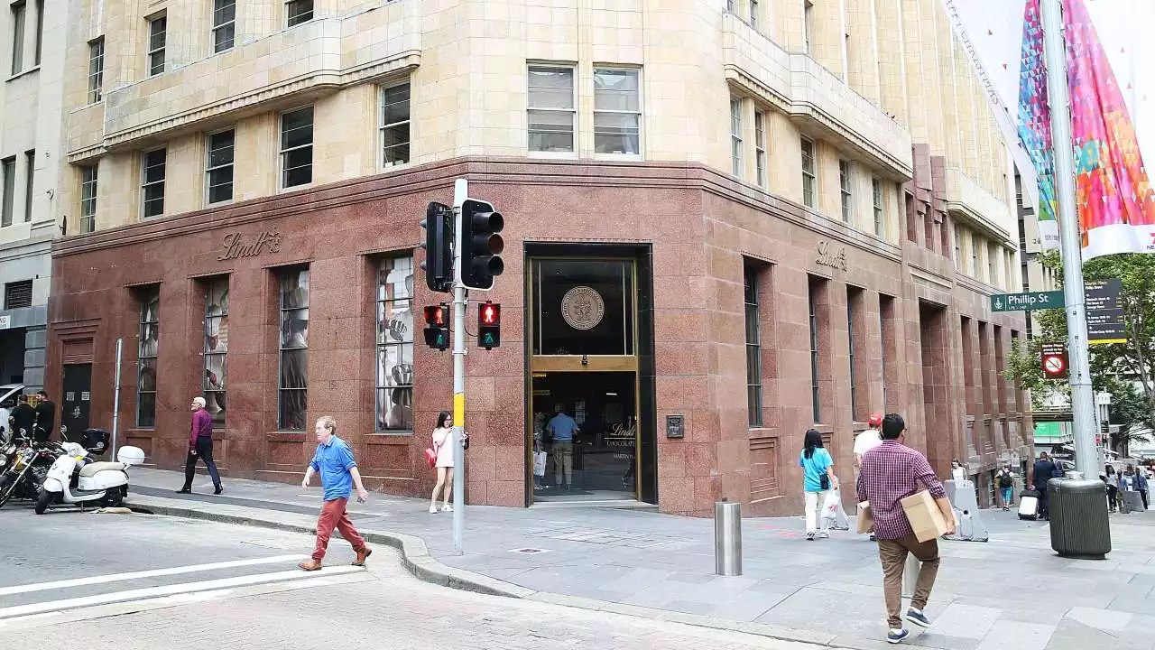 Major change to Martin Place Lindt Cafe where Sydney siege unfolded