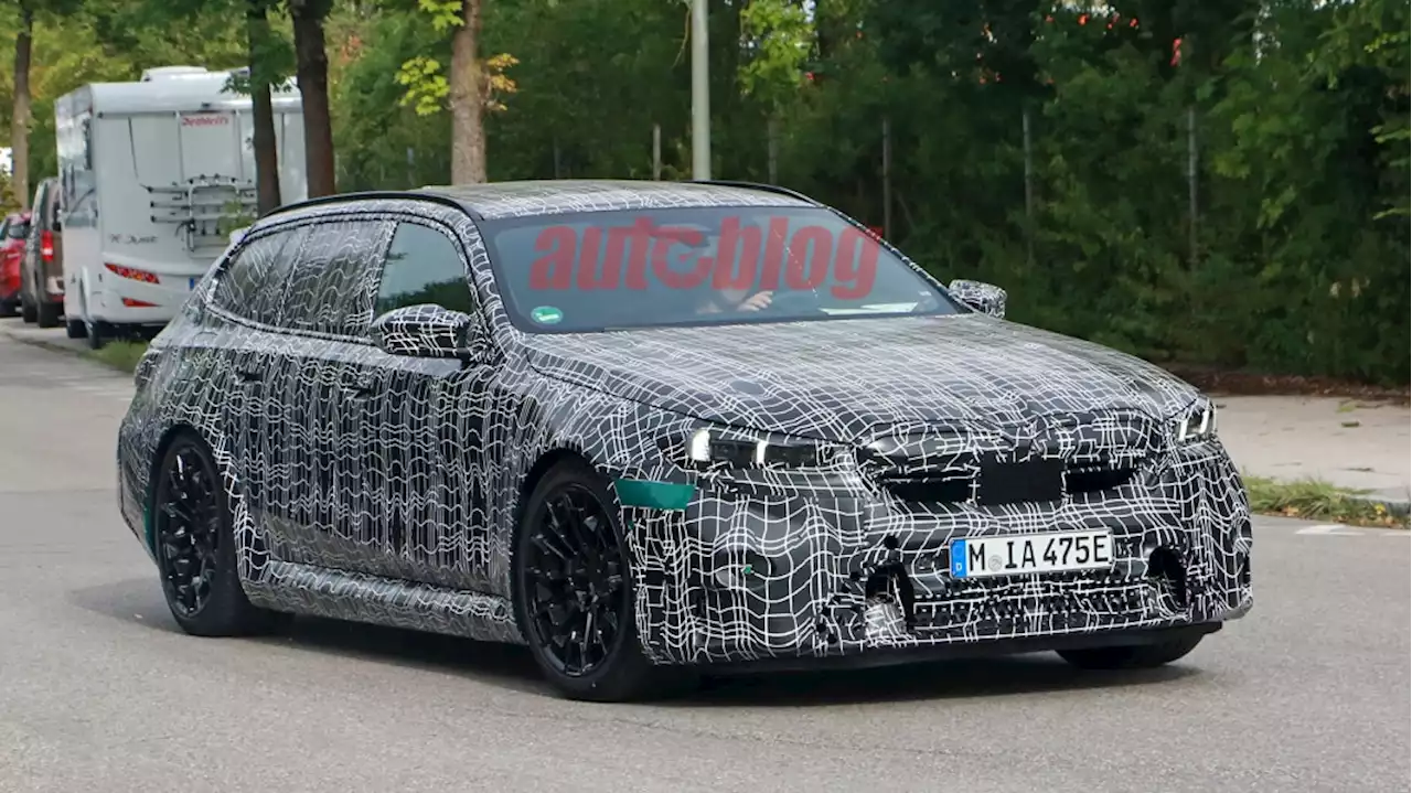 BMW M5 Touring spied from all angles - Autoblog