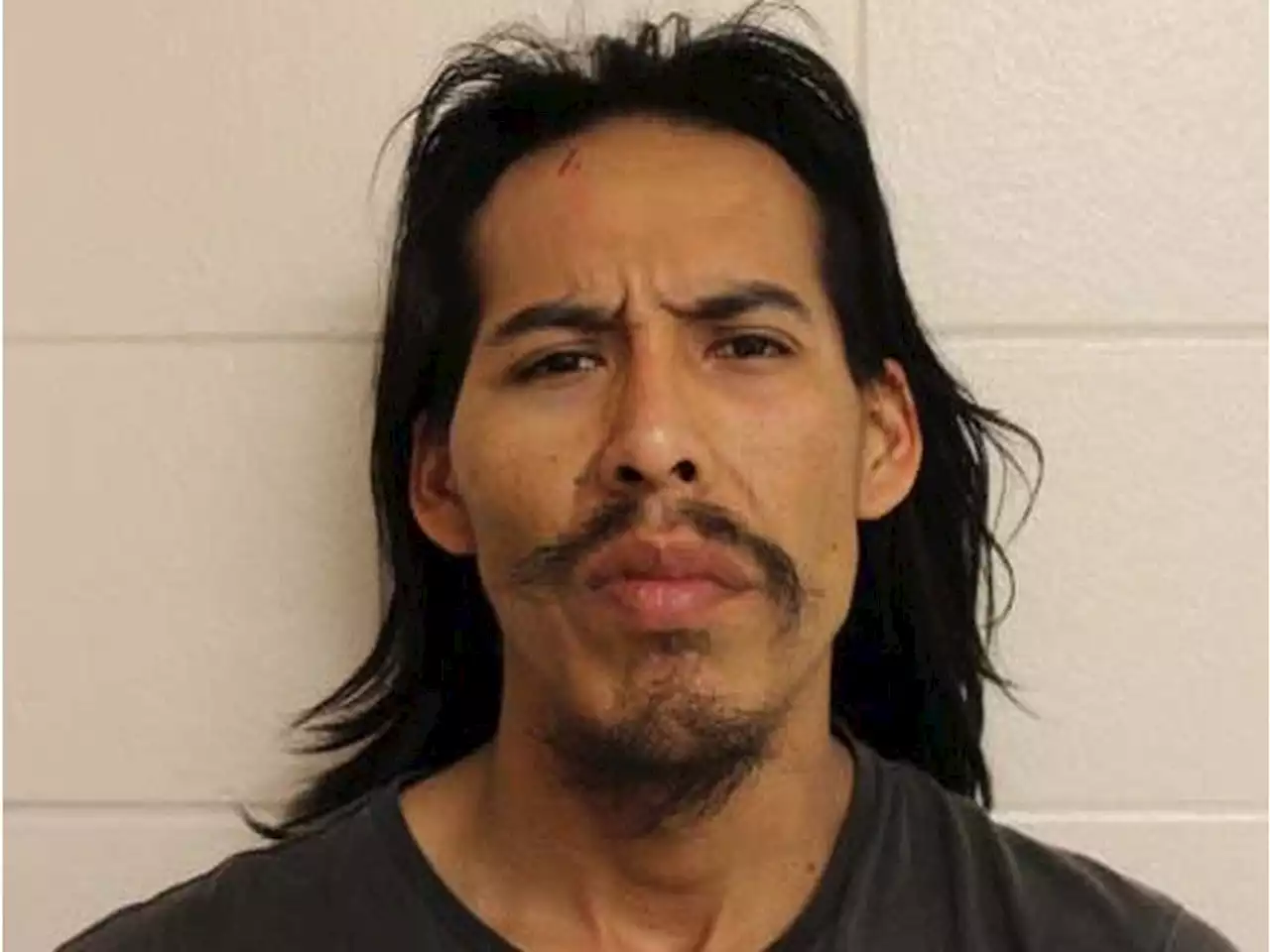 RCMP alert Onion Lake, Sask. area about dangerous armed man