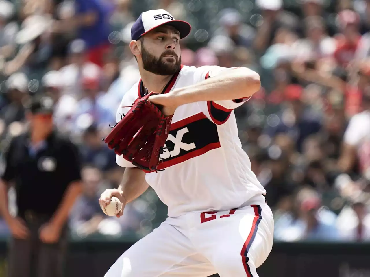 L.A. Angels going for it with Shohei Ohtani, acquire pitchers Giolito, Lopez from White Sox