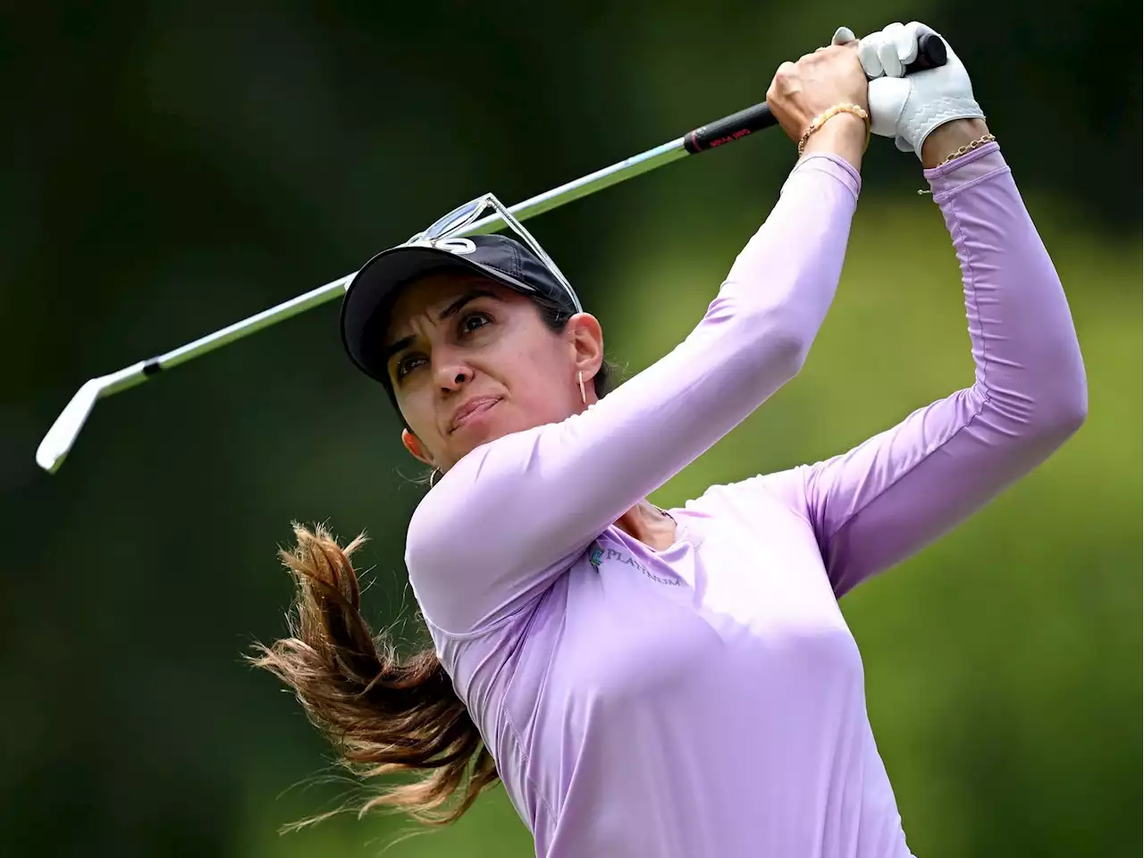 Paula Reto the surprise leader at Evian Championship after first round, Henderson five shots back