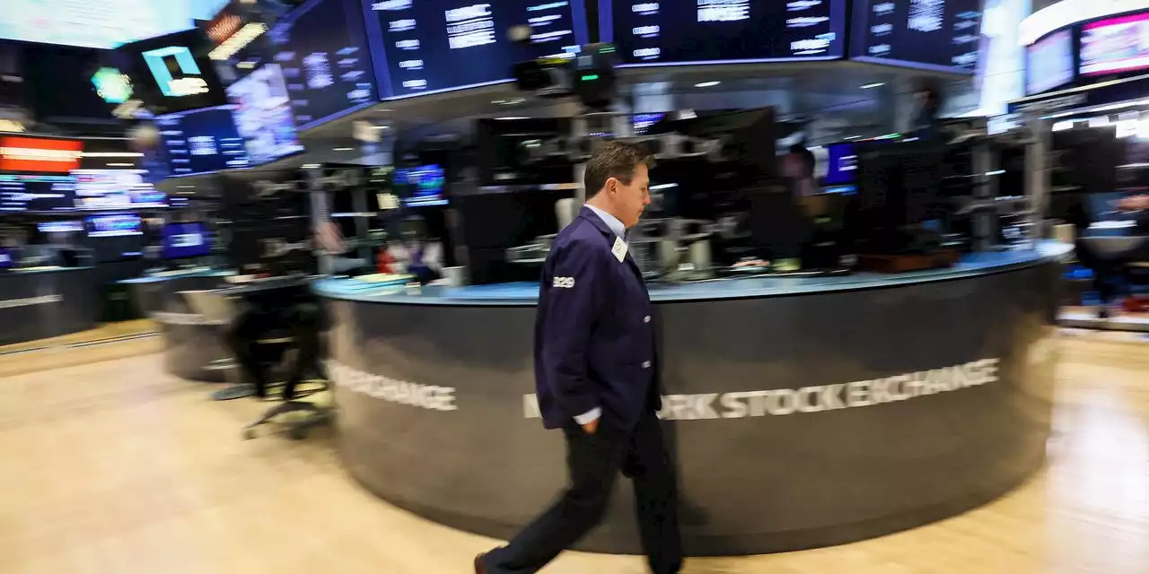 Dow Notches Longest Winning Streak Since 1987