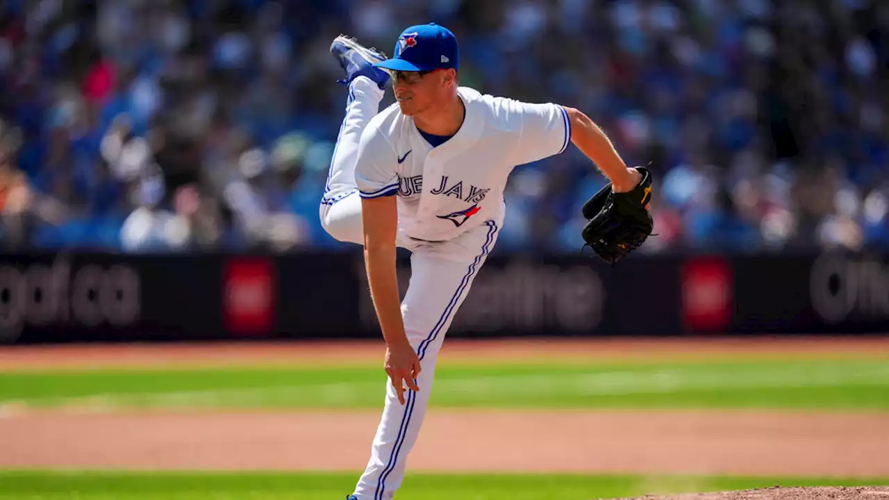 Blue Jays trade reliever Trent Thornton to Mariners