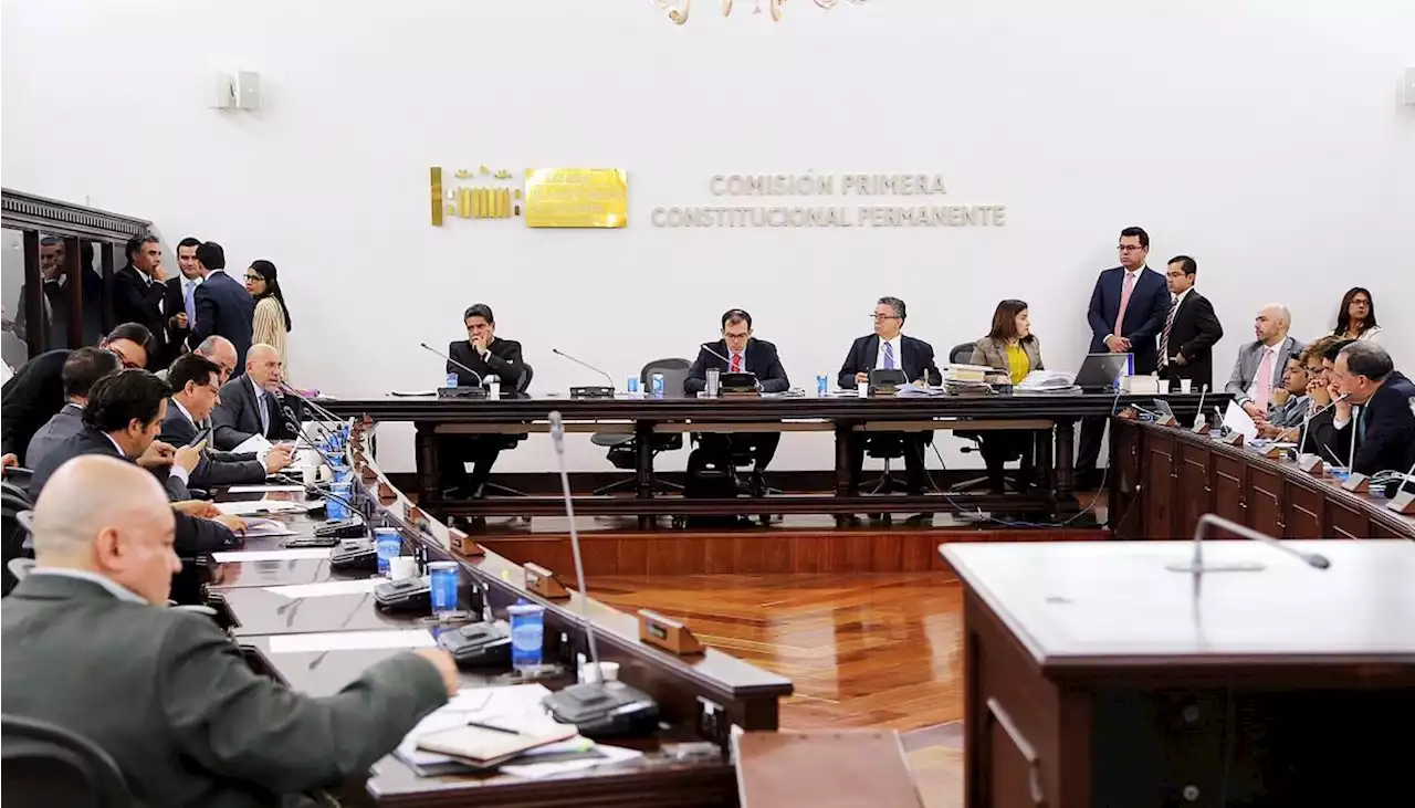 Comisión Primera del Senado no elige aún mesa directiva