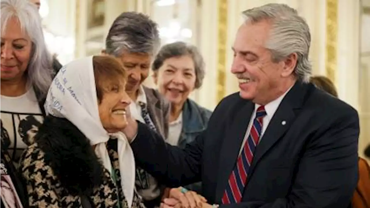 El Presidente celebró al nieto 133: 'Es una victoria de la incansable lucha de Abuelas'