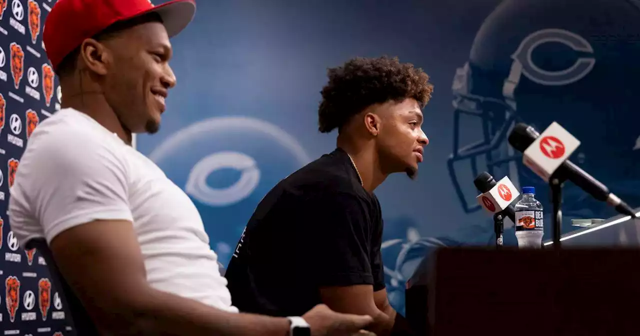 Chicago Bears training camp: Justin Fields, DJ Moore connecting