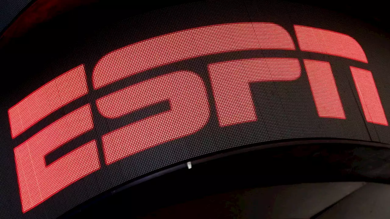 ESPN to highlight women's sports coverage with test run of all-female crew on 'SportsCenter'