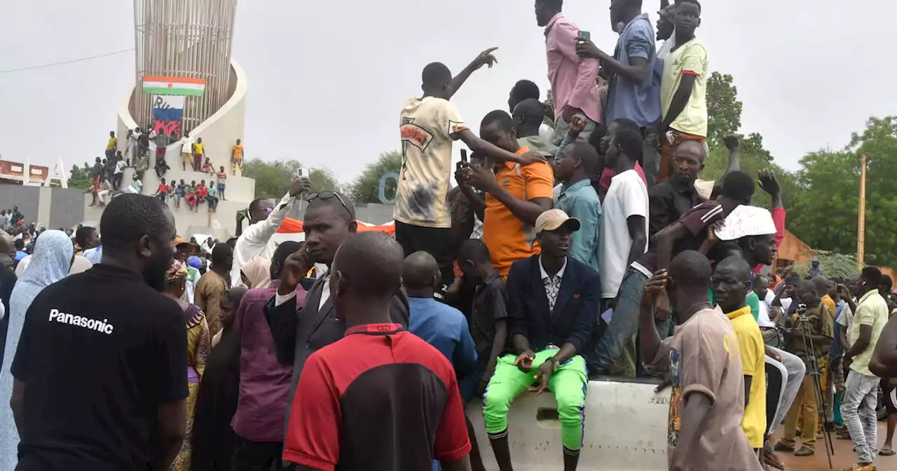 Coup d’Etat au Niger : la démocratie attaquée, la France fragilisée