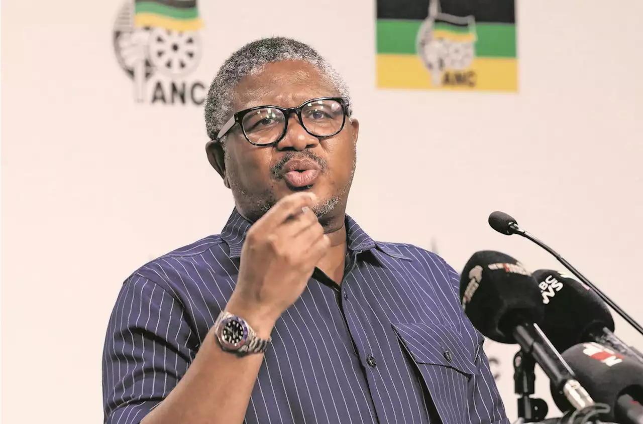 Gordhan, Mantashe cry foul over Mbalula threats