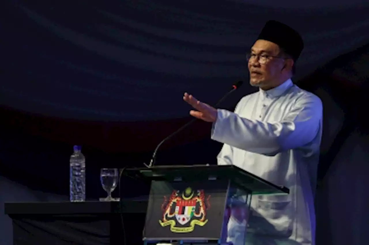 PM Anwar: Major foreign investments prove unity govt is strong, stable