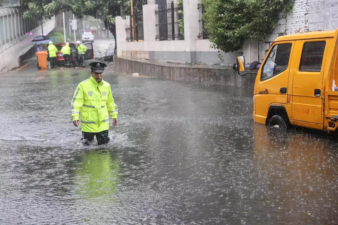 Typhoon Doksuri batters China with high winds and rain