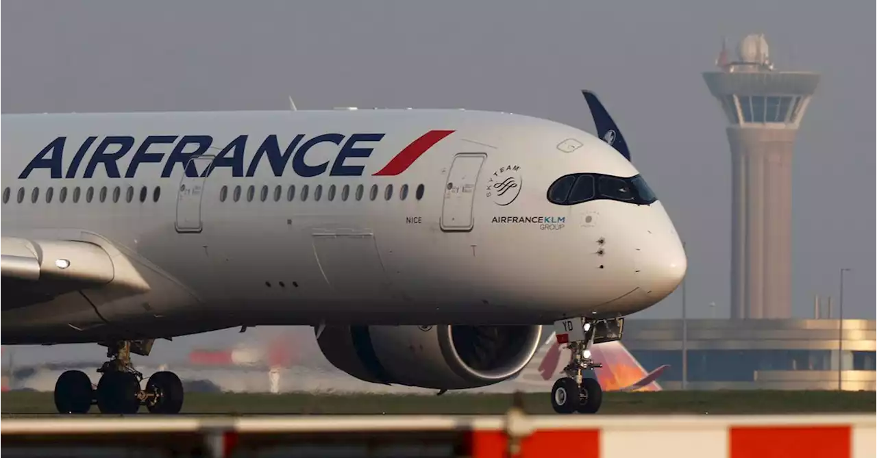 Air France-KLM posts higher Q2 profit, much better situation at airports this summer