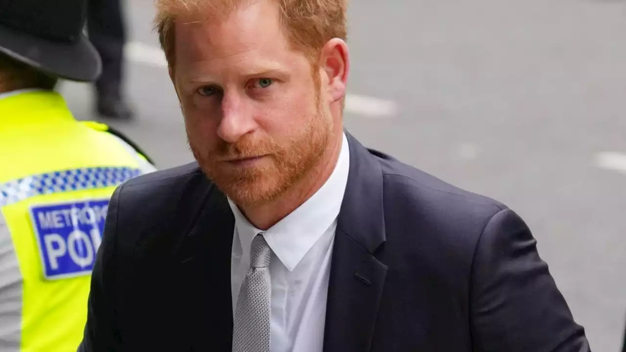 Big loss for Prince Harry in lawsuit against UK tabloids