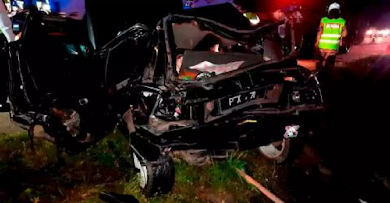 Two senior citizens killed in three-vehicle crash in Sitiawan